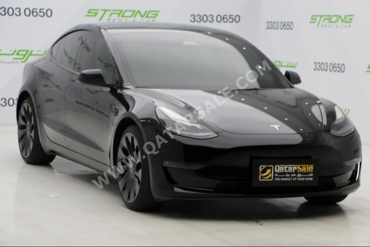 Tesla  Model 3  Long Range  2022  Automatic  24,600 Km  0 Cylinder  Four Wheel Drive (4WD)  Sedan  Black  With Warranty