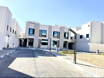 Family Residential  - Not Furnished  - Al Rayyan  - Al Aziziyah  - 5 Bedrooms