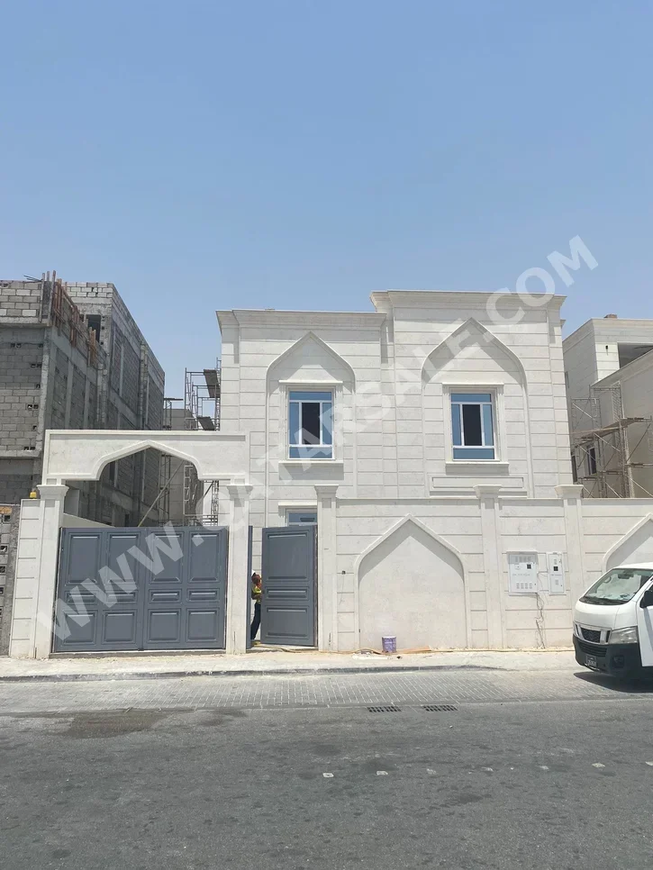 Family Residential  - Not Furnished  - Al Wakrah  - Al Meshaf  - 8 Bedrooms