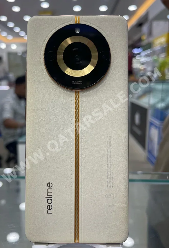 Realme  - 11  - Pro +  - White  - 512 GB  - Under Warranty