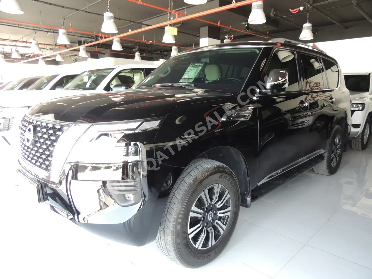 Nissan  Patrol  SE  2024  Automatic  32٬000 Km  6 Cylinder  Four Wheel Drive (4WD)  SUV  Black  With Warranty