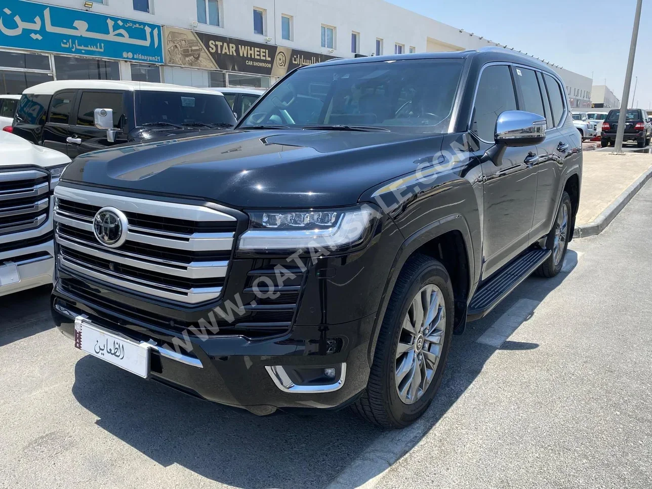 Toyota  Land Cruiser  VXR Twin Turbo  2022  Automatic  50,000 Km  6 Cylinder  Four Wheel Drive (4WD)  SUV  Black  With Warranty