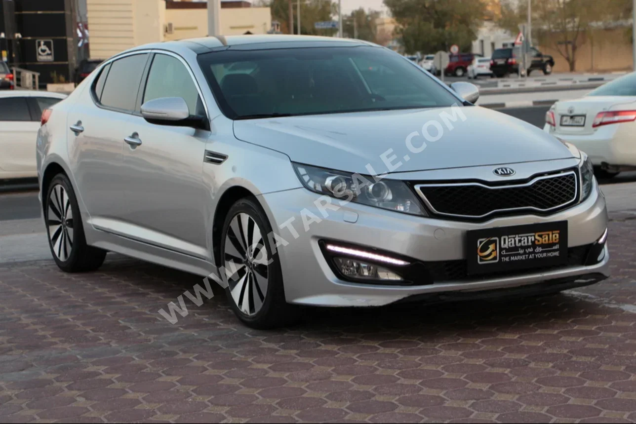 Kia  Optima  2.4  2013  Automatic  94,000 Km  4 Cylinder  Front Wheel Drive (FWD)  Sedan  Silver