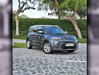 Kia  Soul  2.0  2020  Automatic  35,000 Km  4 Cylinder  Front Wheel Drive (FWD)  Hatchback  Gray