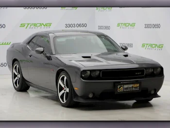 Dodge  Challenger  2013  Manual  114٬000 Km  8 Cylinder  Rear Wheel Drive (RWD)  Coupe / Sport  Gray