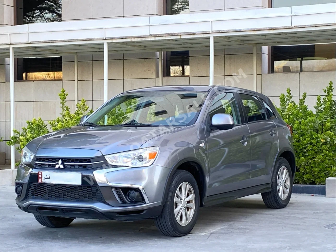 Mitsubishi  ASX  2019  Automatic  102,000 Km  4 Cylinder  Front Wheel Drive (FWD)  SUV  Silver  With Warranty