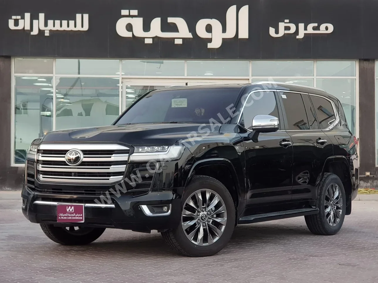 Toyota  Land Cruiser  VXR Twin Turbo  2022  Automatic  65,000 Km  6 Cylinder  Four Wheel Drive (4WD)  SUV  Black