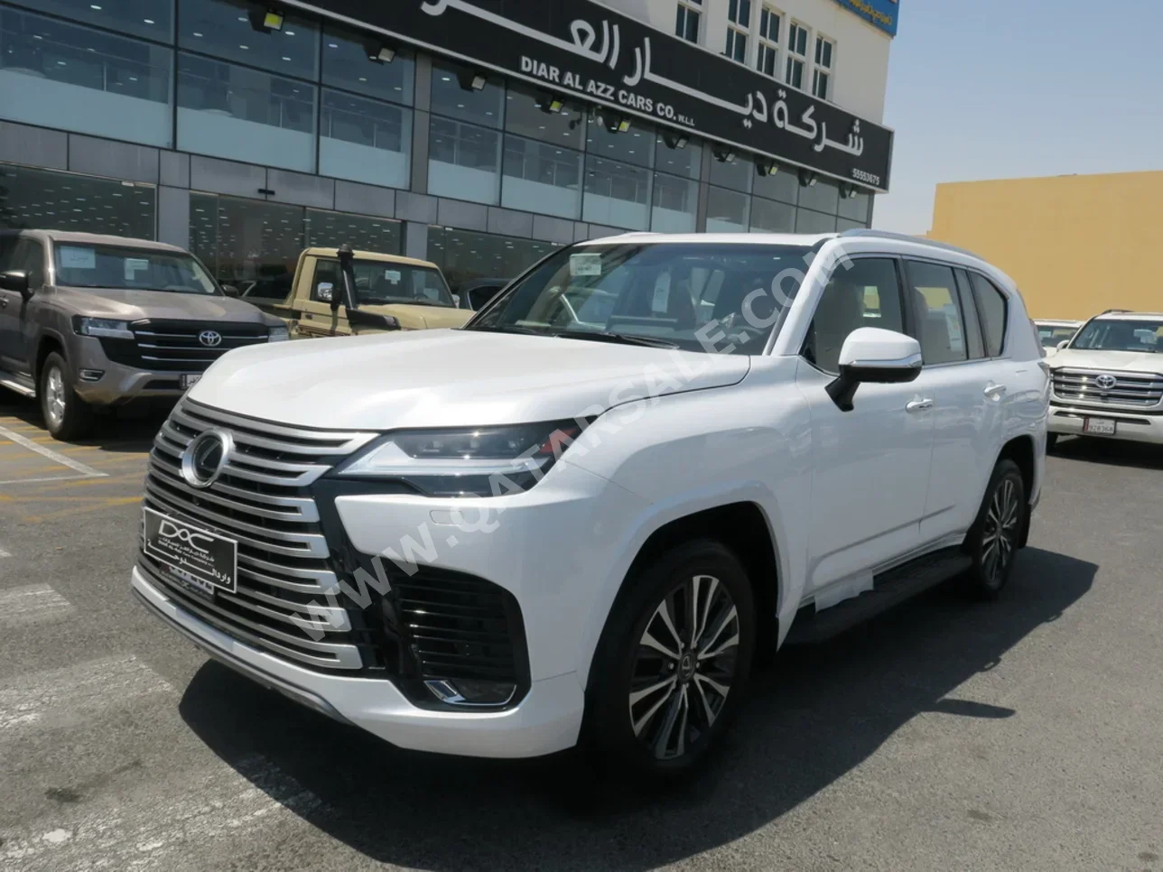 Lexus  LX  600 Luxury  2024  Automatic  0 Km  6 Cylinder  Four Wheel Drive (4WD)  SUV  White  With Warranty