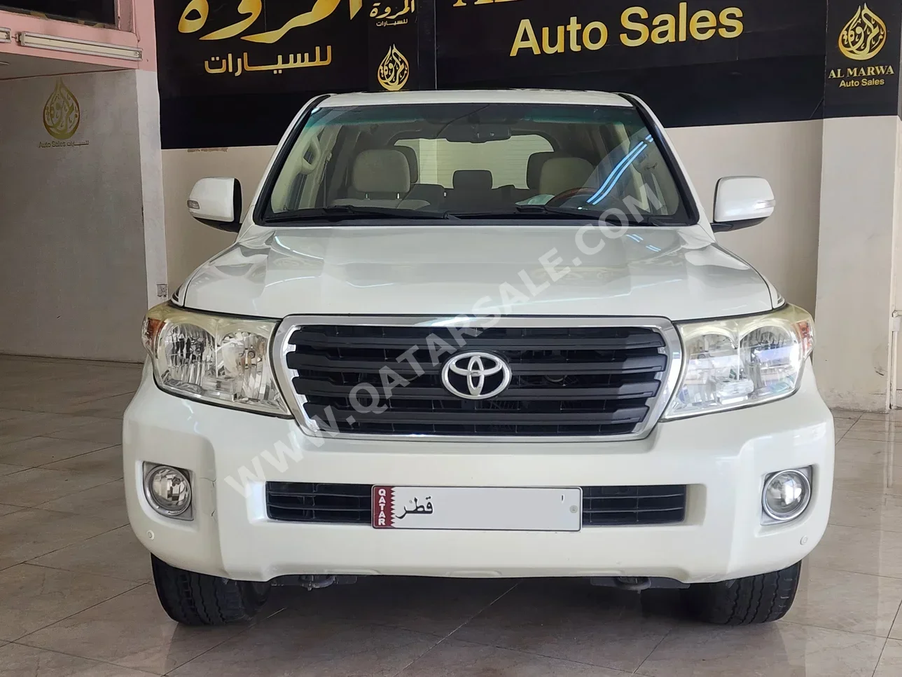 Toyota  Land Cruiser  GX  2014  Automatic  280,000 Km  6 Cylinder  Four Wheel Drive (4WD)  SUV  White