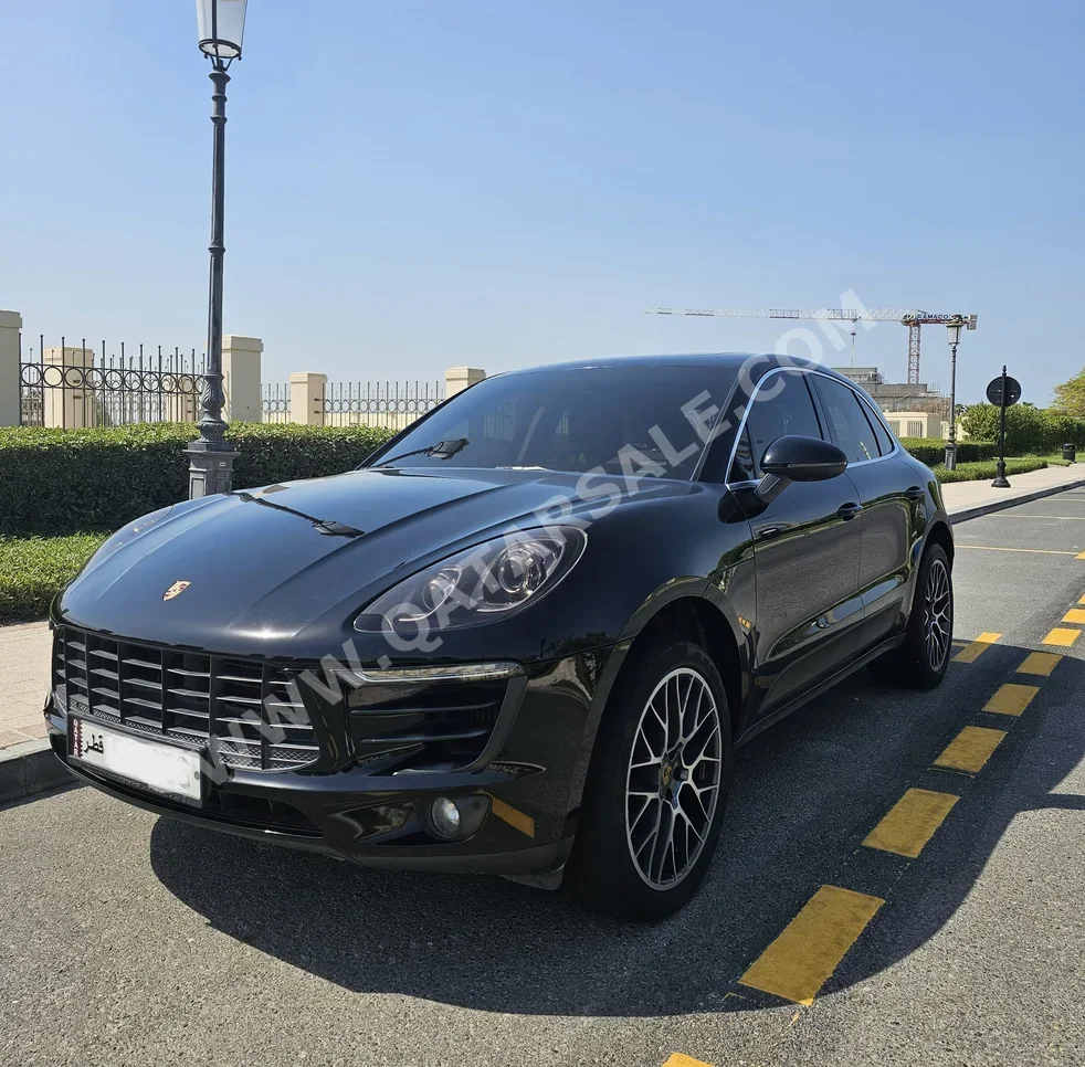 Porsche  Macan  S  2015  Automatic  110,000 Km  6 Cylinder  Four Wheel Drive (4WD)  SUV  Black  With Warranty