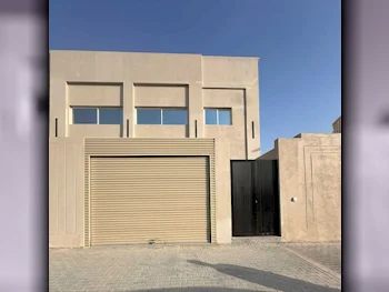 Family Residential  - Semi Furnished  - Al Rayyan  - Izghawa  - 5 Bedrooms