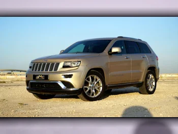 Jeep  Grand Cherokee  Summit  2014  Automatic  118,000 Km  8 Cylinder  Four Wheel Drive (4WD)  SUV  Beige