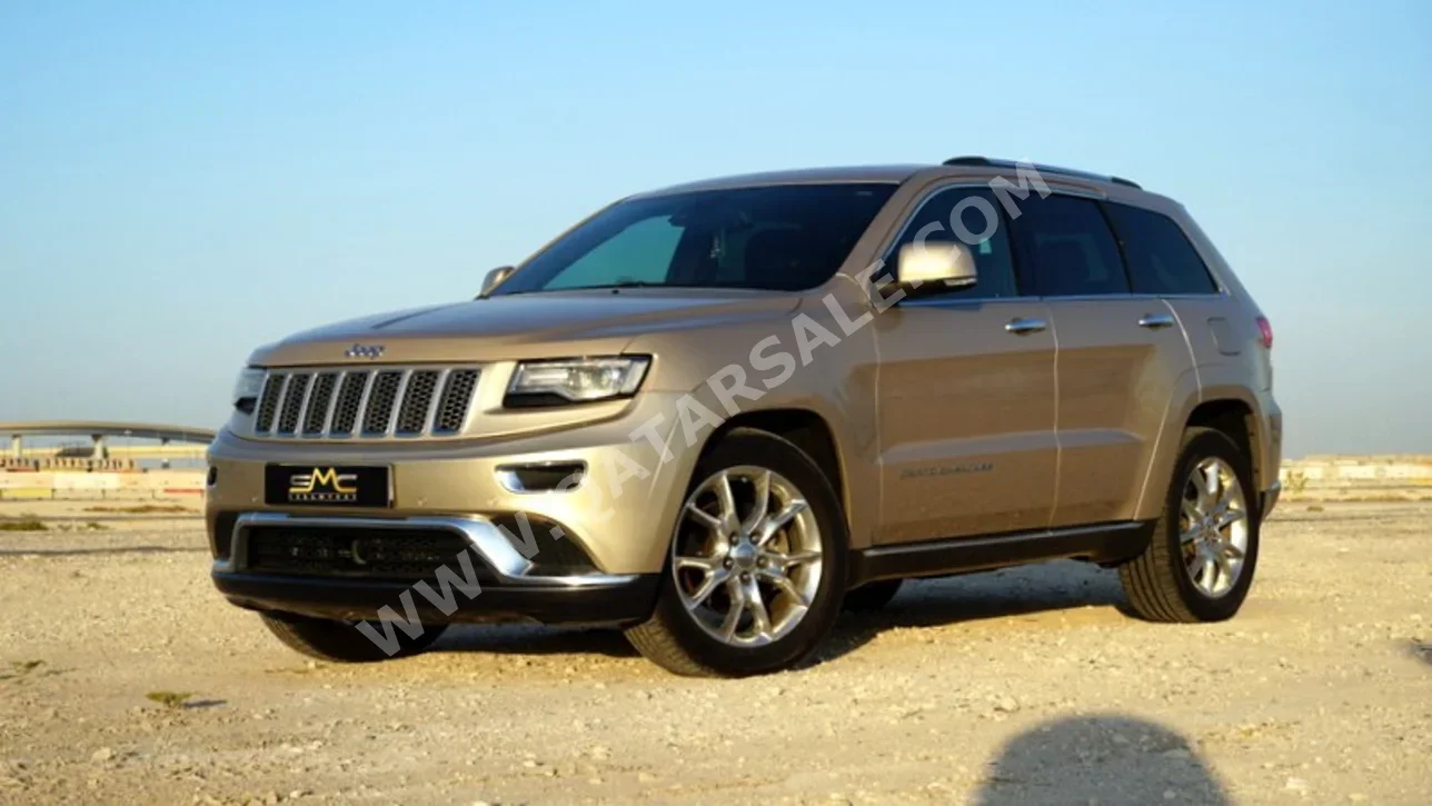 Jeep  Grand Cherokee  Summit  2014  Automatic  118,000 Km  8 Cylinder  Four Wheel Drive (4WD)  SUV  Beige