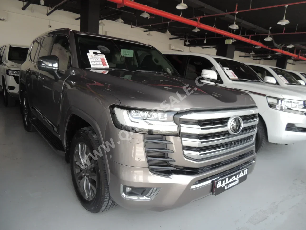 Toyota  Land Cruiser  VXR Twin Turbo  2023  Automatic  30,000 Km  6 Cylinder  Four Wheel Drive (4WD)  SUV  Gray  With Warranty