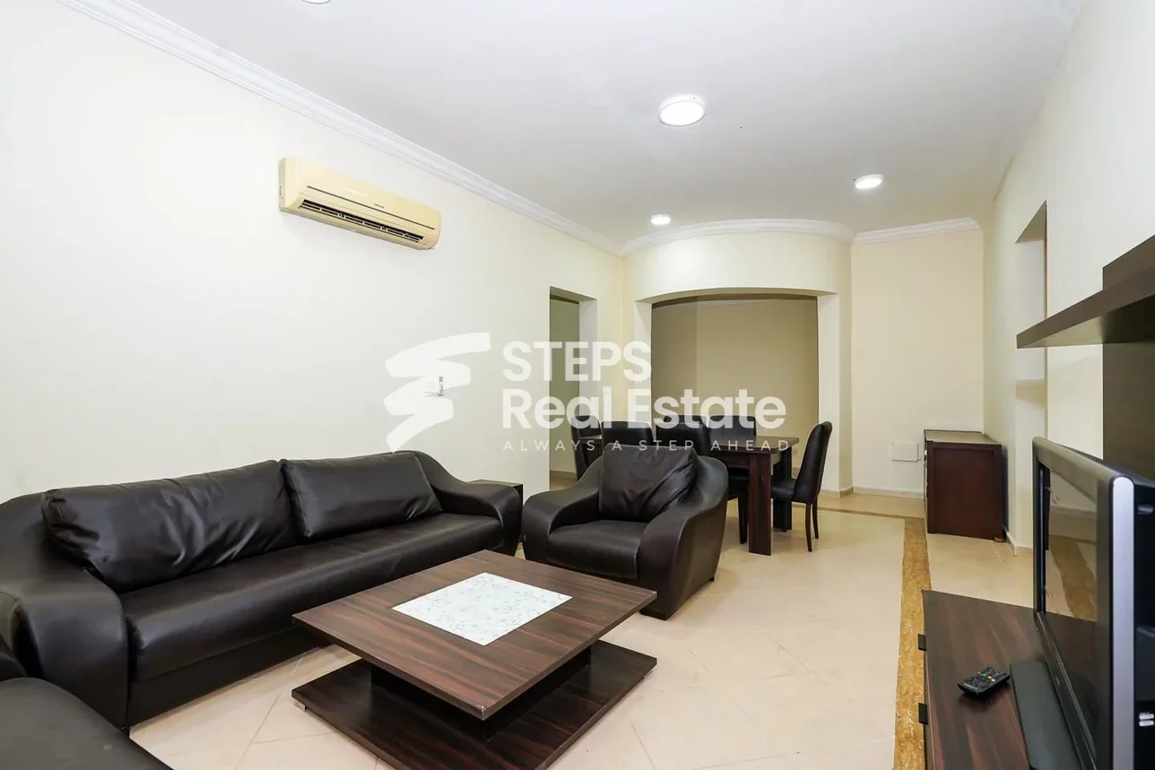 3 Bedrooms  Apartment  For Rent  in Doha -  Fereej Bin Mahmoud  Fully Furnished