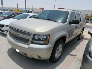 Chevrolet  Suburban  LT  2011  Automatic  246,000 Km  8 Cylinder  Rear Wheel Drive (RWD)  SUV  Gold