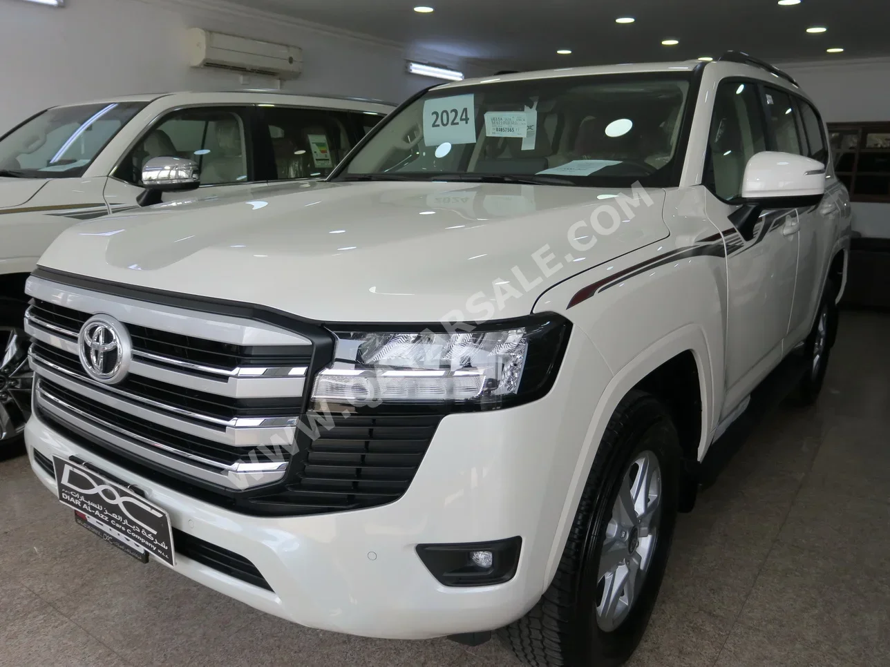 Toyota  Land Cruiser  GXR  2024  Automatic  0 Km  6 Cylinder  Four Wheel Drive (4WD)  SUV  White  With Warranty