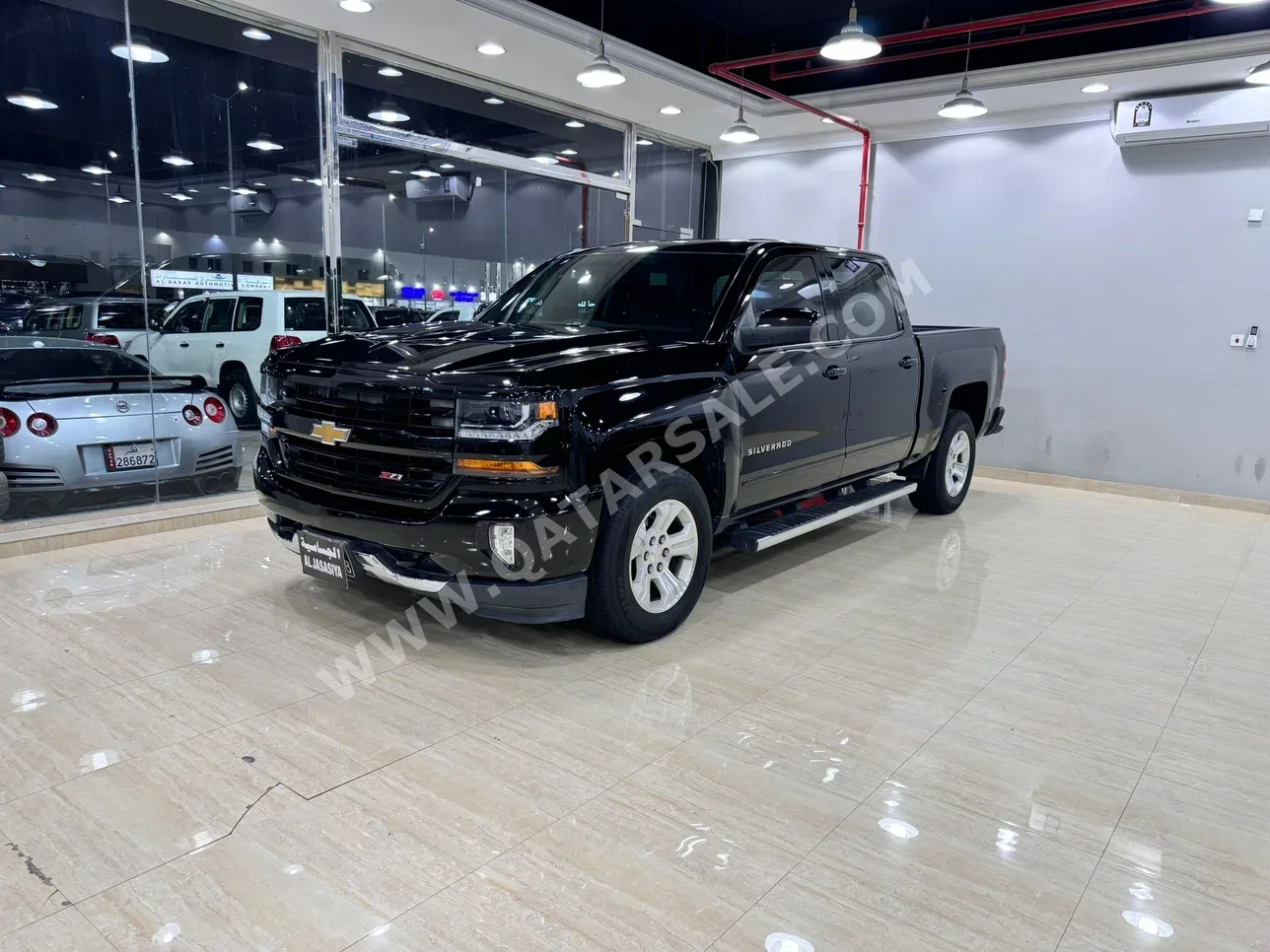 Chevrolet  Silverado  LT  2016  Automatic  305,000 Km  8 Cylinder  Four Wheel Drive (4WD)  Pick Up  Black