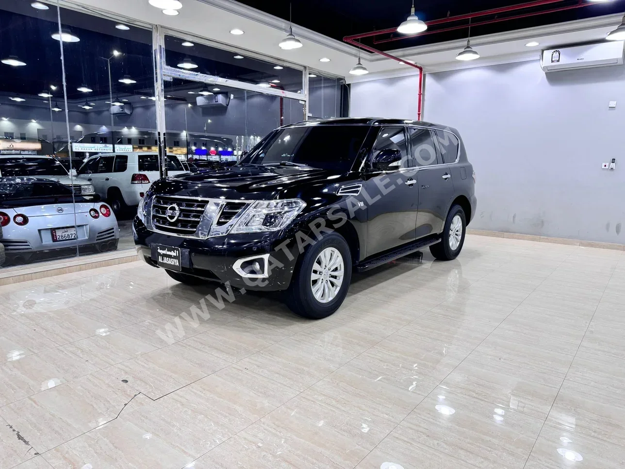 Nissan  Patrol  SE  2014  Automatic  277,000 Km  8 Cylinder  Four Wheel Drive (4WD)  SUV  Black