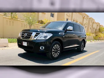 Nissan  Patrol  Platinum  2014  Automatic  265,000 Km  8 Cylinder  Four Wheel Drive (4WD)  SUV  Black