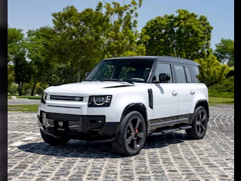 Land Rover  Defender  110 HSE  2022  Automatic  69,000 Km  6 Cylinder  Four Wheel Drive (4WD)  SUV  White  With Warranty