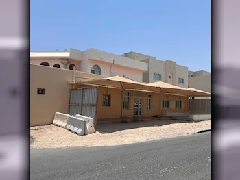 Family Residential  - Not Furnished  - Doha  - Al Markhiya  - 9 Bedrooms