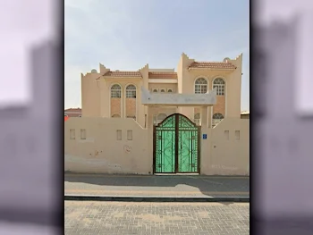 Family Residential  - Not Furnished  - Doha  - Al Duhail  - 9 Bedrooms