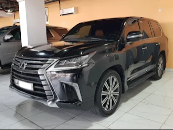 Lexus  LX  570  2017  Automatic  197,000 Km  8 Cylinder  Four Wheel Drive (4WD)  SUV  Black