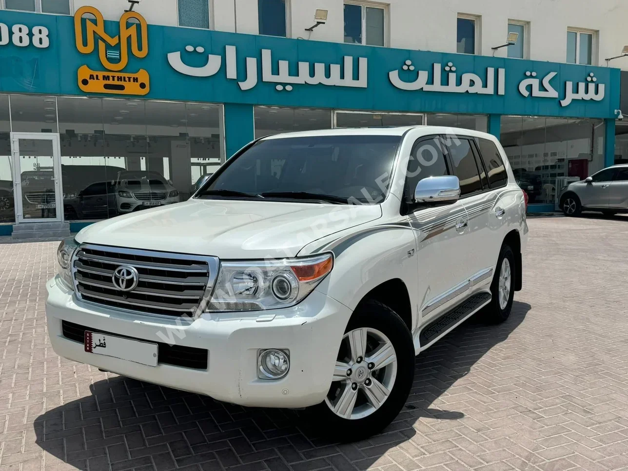 Toyota  Land Cruiser  VXR  2015  Automatic  104,000 Km  8 Cylinder  Four Wheel Drive (4WD)  SUV  White