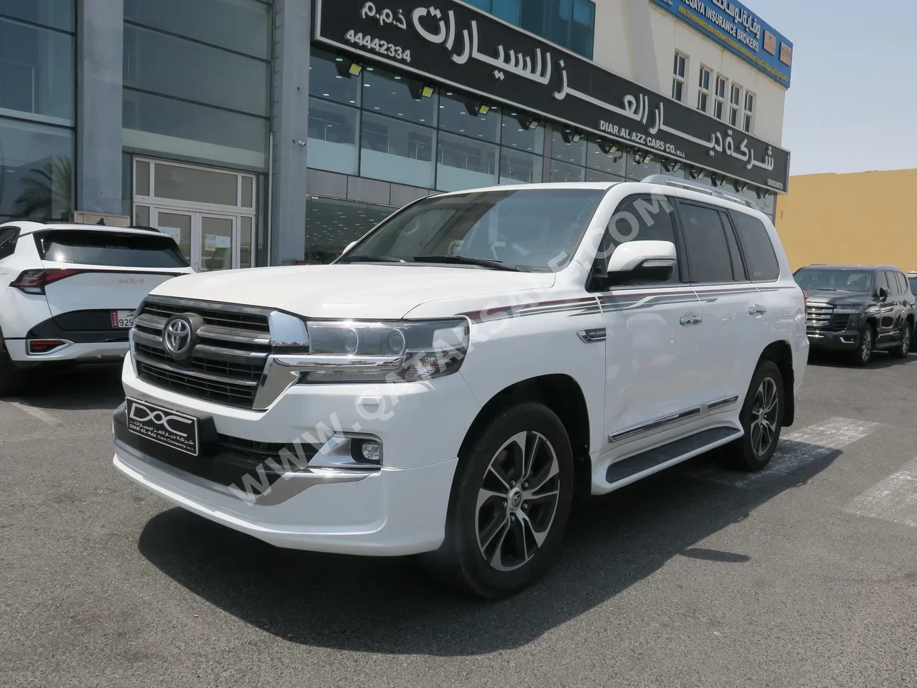 Toyota  Land Cruiser  GXR- Grand Touring  2020  Automatic  370,000 Km  8 Cylinder  Four Wheel Drive (4WD)  SUV  White