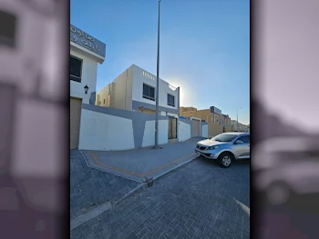 Family Residential  - Not Furnished  - Umm Salal  - Al Kharaitiyat  - 5 Bedrooms