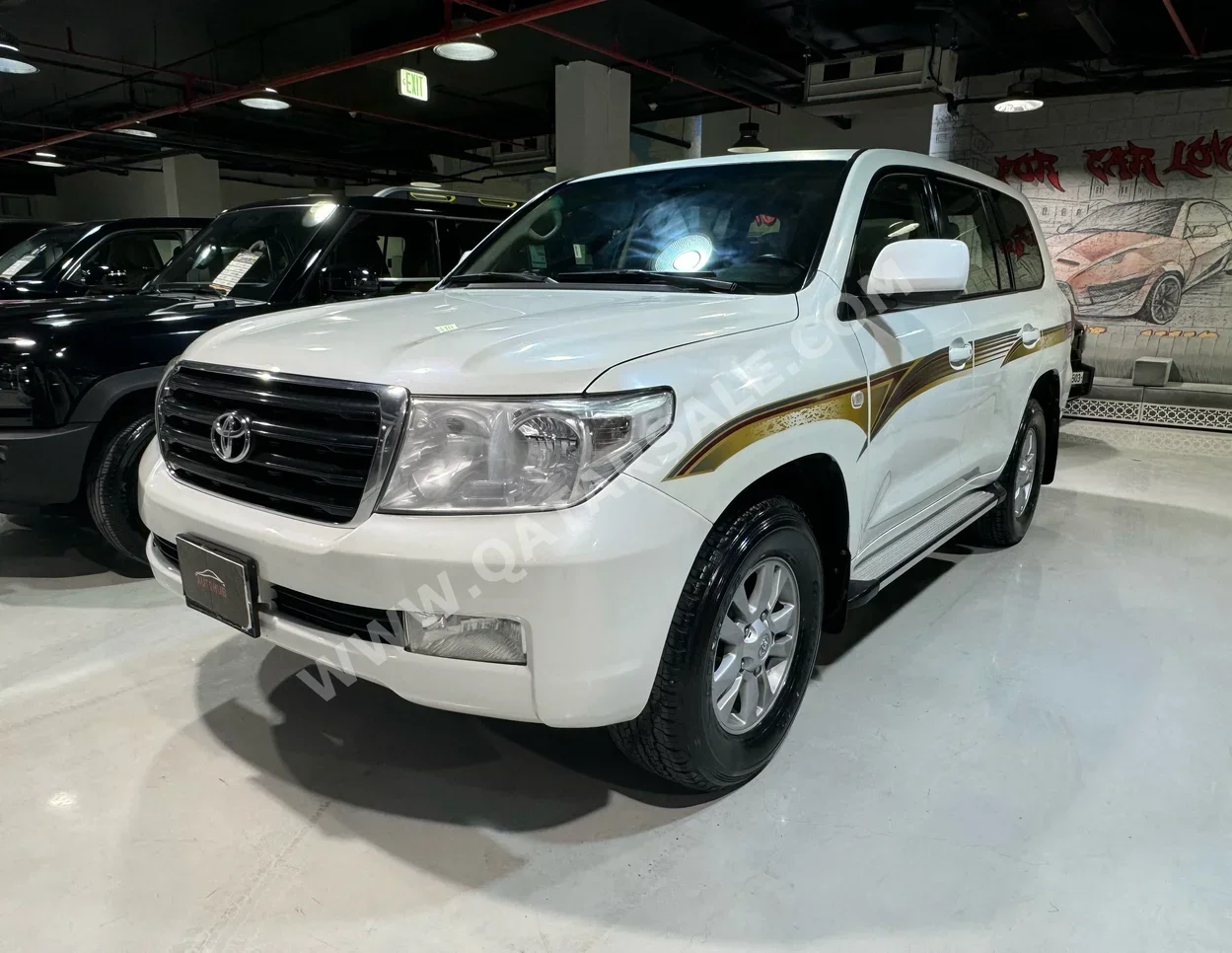 Toyota  Land Cruiser  GX  2008  Automatic  445,000 Km  6 Cylinder  Four Wheel Drive (4WD)  SUV  White