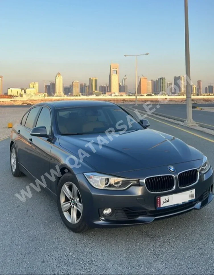 BMW  3-Series  320i  2014  Automatic  113,000 Km  4 Cylinder  Four Wheel Drive (4WD)  Sedan  Gray