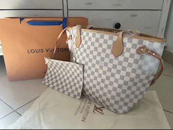 Tote Bag  - Louis Vuitton  - White  - Genuine Leather  - For Women