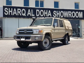 Toyota  Land Cruiser  LX  2020  Manual  48,000 Km  6 Cylinder  Four Wheel Drive (4WD)  Pick Up  Beige