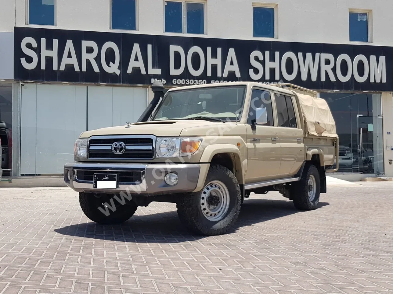 Toyota  Land Cruiser  LX  2020  Manual  48,000 Km  6 Cylinder  Four Wheel Drive (4WD)  Pick Up  Beige