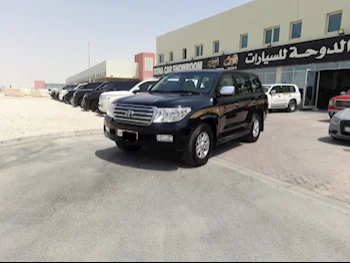 Toyota  Land Cruiser  GXR  2010  Automatic  117,000 Km  8 Cylinder  Four Wheel Drive (4WD)  SUV  Black