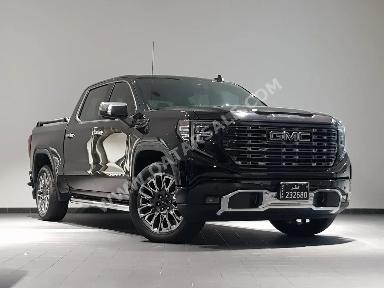 GMC  Sierra  2023  Automatic  24,700 Km  8 Cylinder  Four Wheel Drive (4WD)  Pick Up  Black  With Warranty