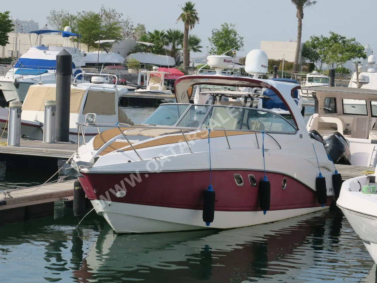 Rinker  Italy  2019  White  31 ft