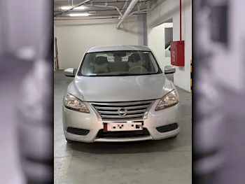 Nissan  Sentra  2013  Automatic  153,000 Km  4 Cylinder  Front Wheel Drive (FWD)  Classic  Silver