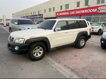 Nissan  Patrol  Safari  2008  Automatic  190٬000 Km  6 Cylinder  Four Wheel Drive (4WD)  SUV  White