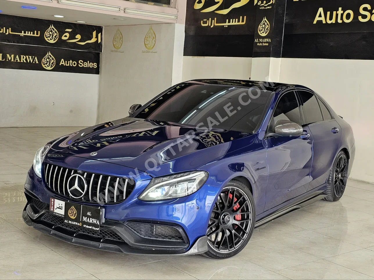 مرسيدس - بنز  سي - كلاس  63 AMG  2018  اوتوماتيك  97,000 كم  8 سلندر  دفع خلفي  سيدان  ازرق