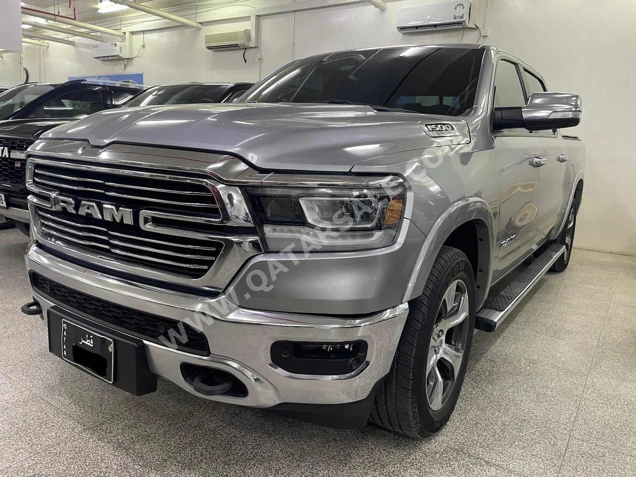 Dodge  Ram  1500 Laramie  2019  Automatic  53,000 Km  8 Cylinder  Four Wheel Drive (4WD)  Pick Up  Silver