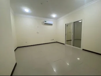 2 Bedrooms  Apartment  For Rent  in Al Wakrah -  Al Wakrah  Not Furnished