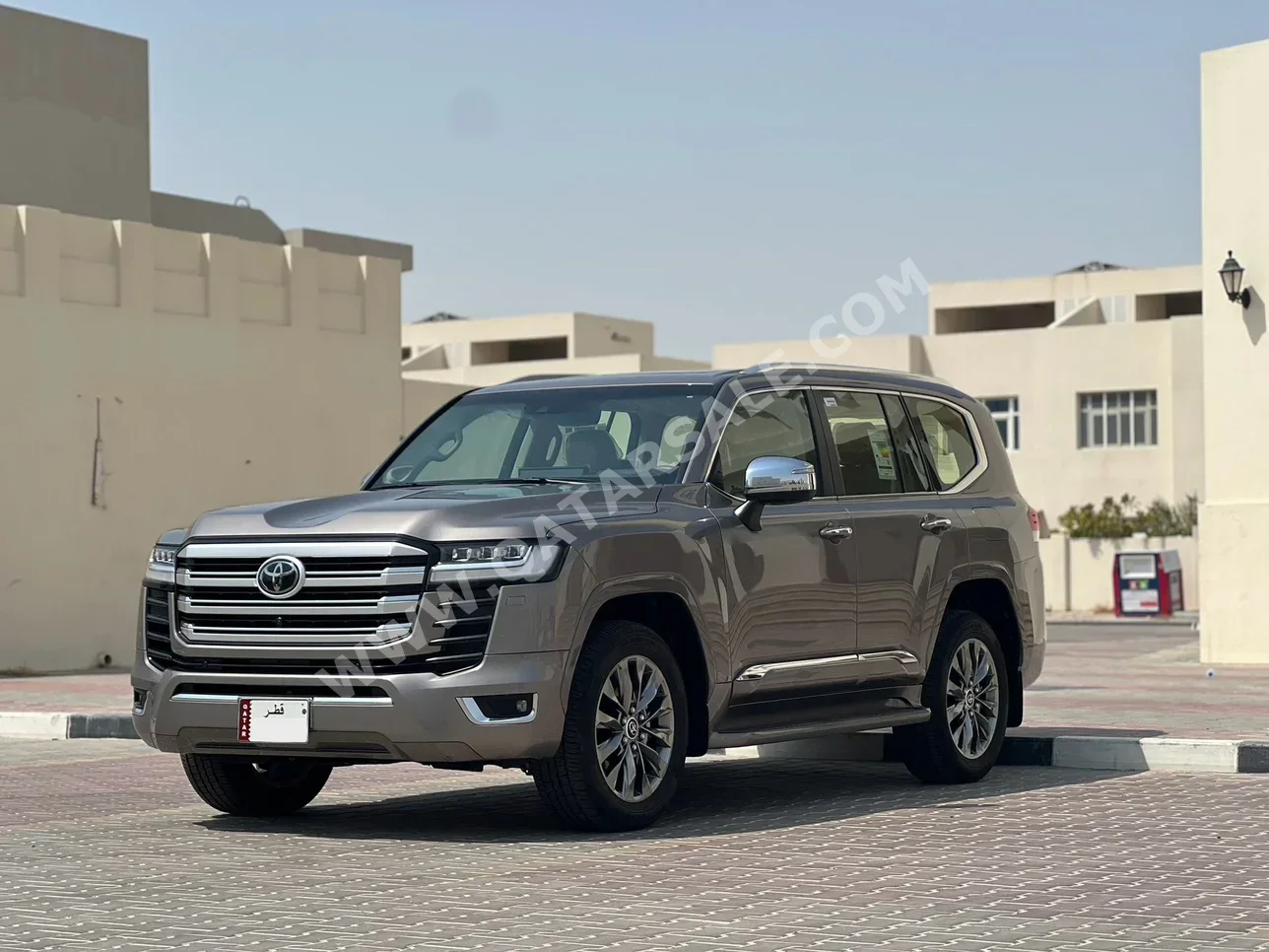 Toyota  Land Cruiser  VXR Twin Turbo  2023  Automatic  4,000 Km  6 Cylinder  Four Wheel Drive (4WD)  SUV  Bronze  With Warranty