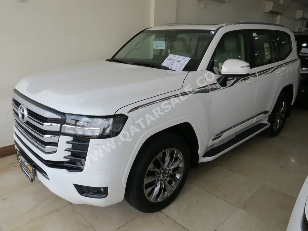  Toyota  Land Cruiser  GXR Twin Turbo  2024  Automatic  0 Km  6 Cylinder  Four Wheel Drive (4WD)  SUV  White  With Warranty