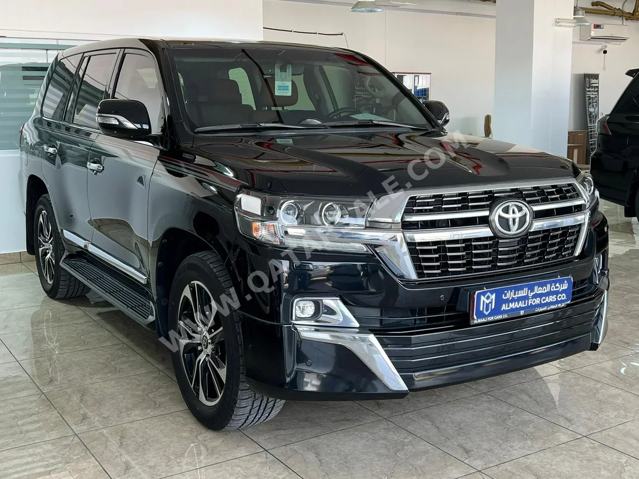 Toyota  Land Cruiser  GXR- Grand Touring  2021  Automatic  50,000 Km  8 Cylinder  Four Wheel Drive (4WD)  SUV  Black