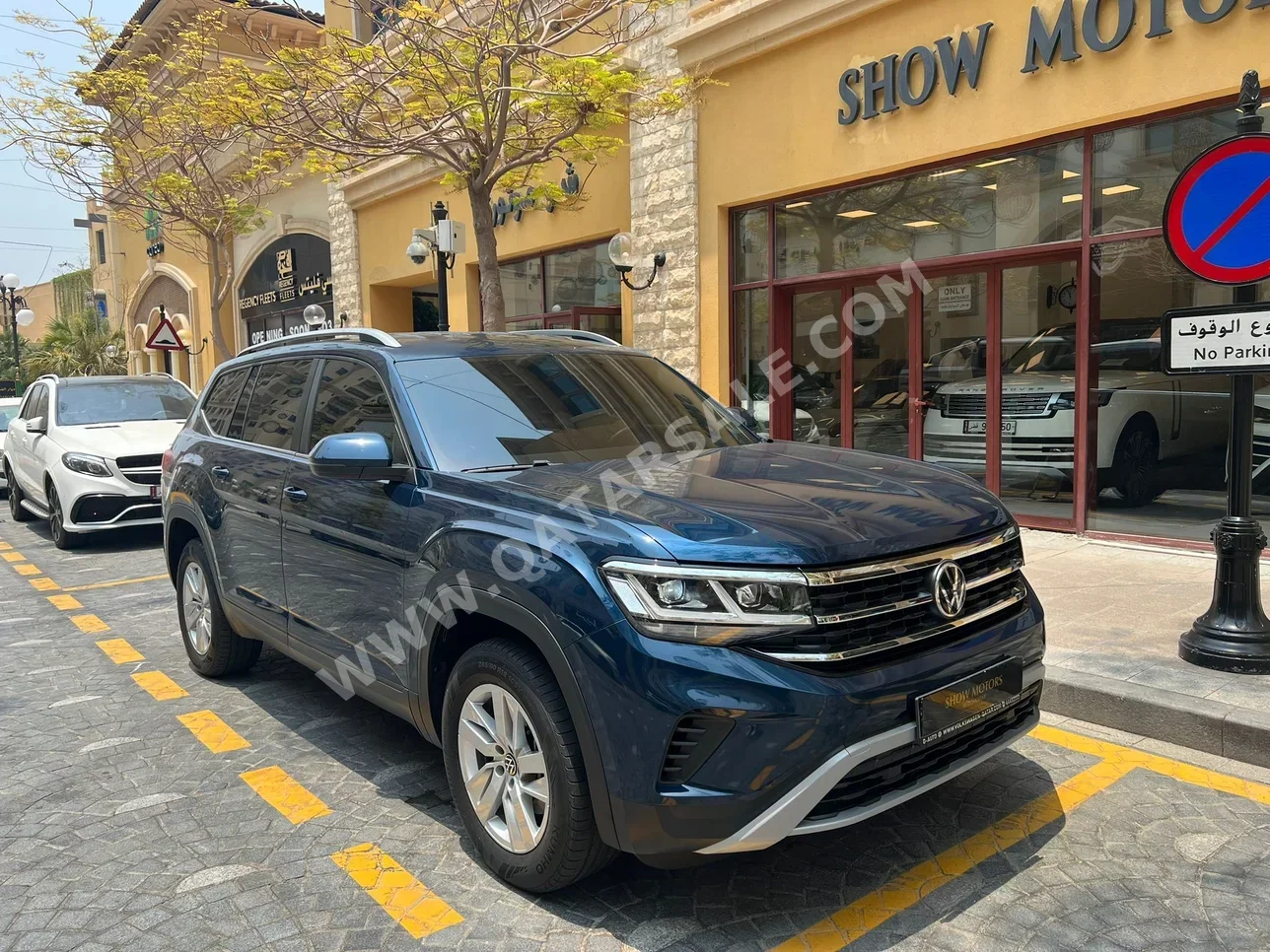 Volkswagen  Teramont  2022  Automatic  31,000 Km  6 Cylinder  Four Wheel Drive (4WD)  SUV  Dark Blue  With Warranty