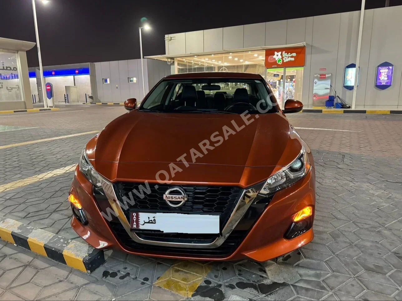 نيسان  ألتيما  اس ار  2020  اوتوماتيك  72٬000 كم  4 سلندر  سحب امامي  سيدان  برونزي