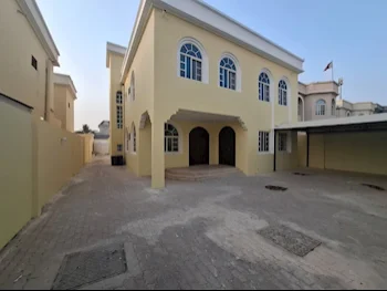 Family Residential  - Not Furnished  - Doha  - Al Duhail  - 5 Bedrooms